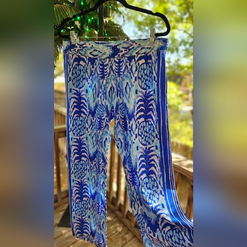 Lilly Pulitzer Bal Harbor Pineapple  Blue and White Palazzo Leg Pants
